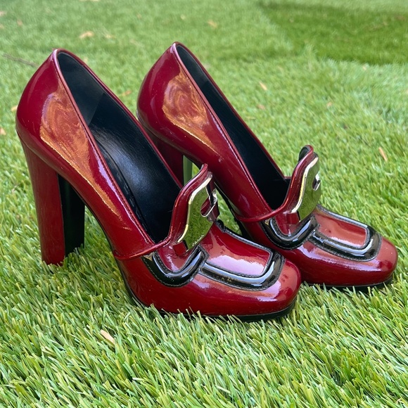 Prada burgundy heels, size 37